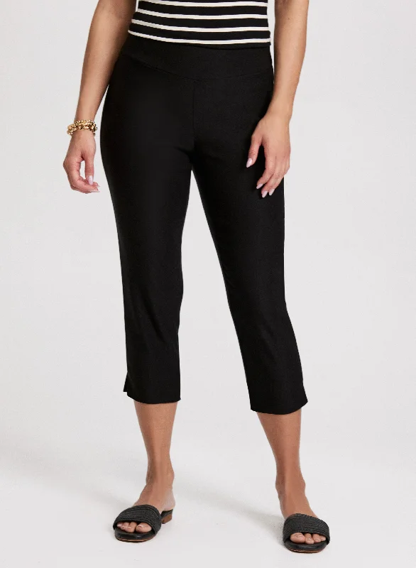 Pull-On Lateral Slit Capris